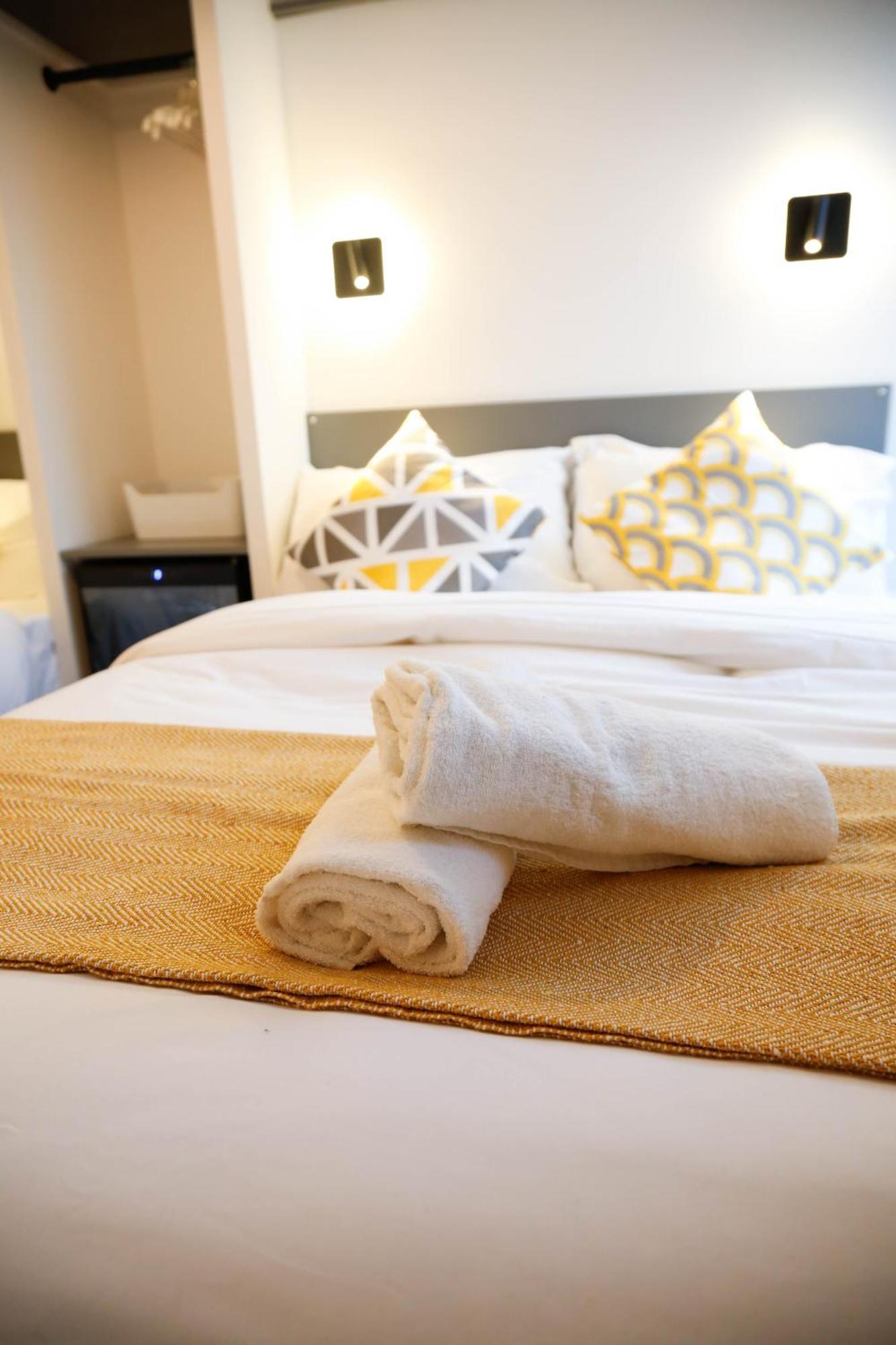 New Luxury Rooms In The Heart Of London Next To Shops, Cafes, Bars & Metro With Shared Bathrooms Exterior foto